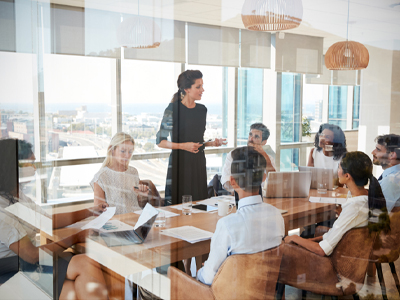 MUDANÇAS QUE OCORREM NO PAPEL DO LÍDER NA CONSTRUÇÃO DE SUA EQUIPE DE ALTA PERFOMANCE